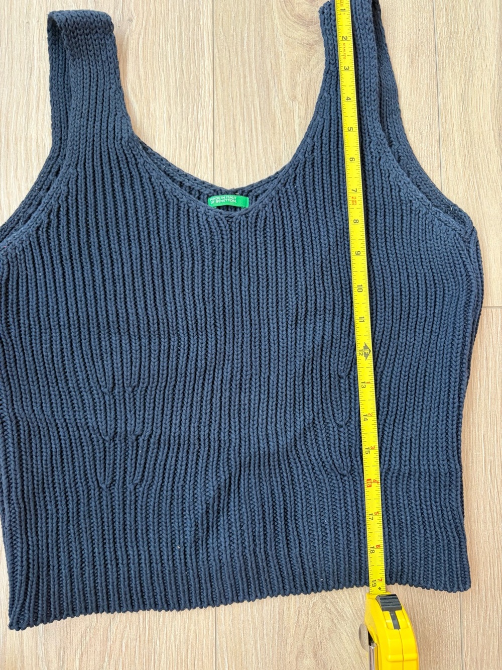Benetton black tank sweater